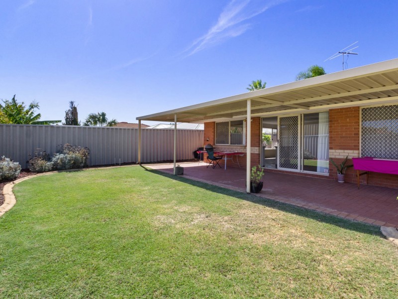 14 Yerilla Glen, Ballajura WA 6066