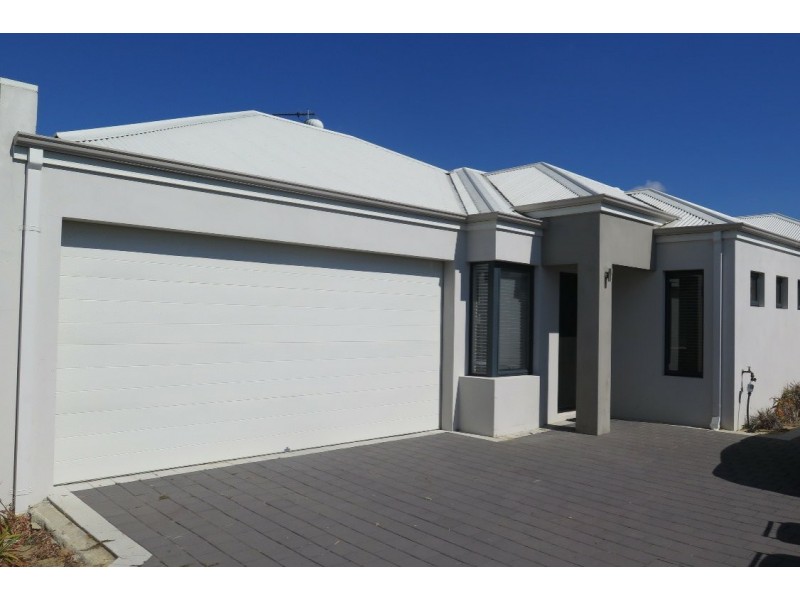 25B Newhaven Way, Nollamara WA 6061