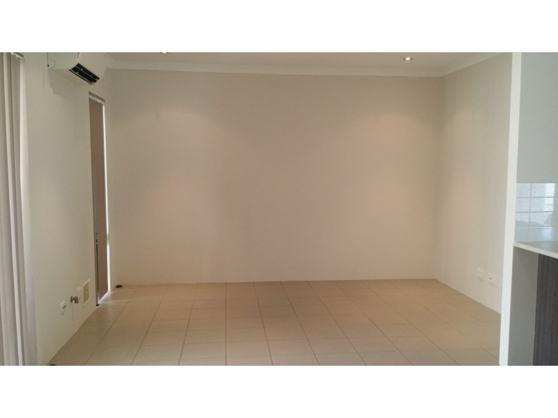 25B Newhaven Way, Nollamara WA 6061