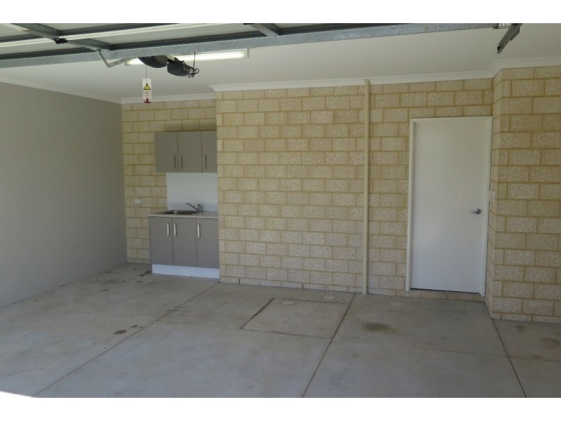 25B Newhaven Way, Nollamara WA 6061