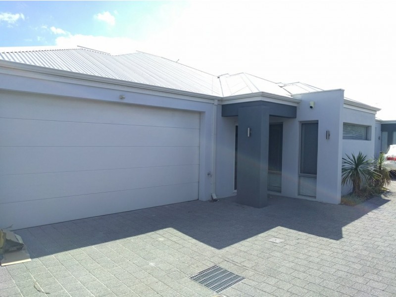 25B Curlington Crescent, Balga WA 6061