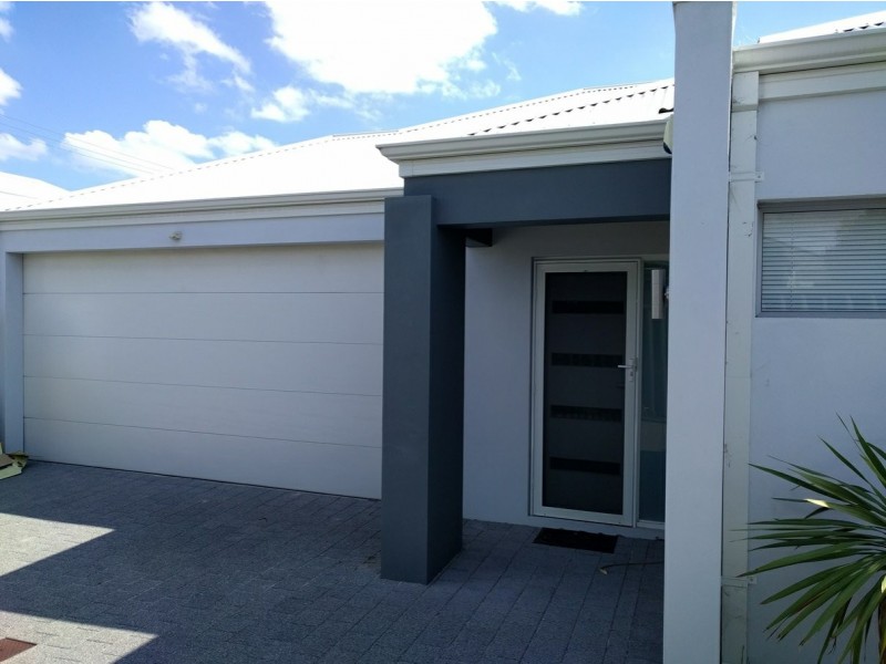 25B Curlington Crescent, Balga WA 6061