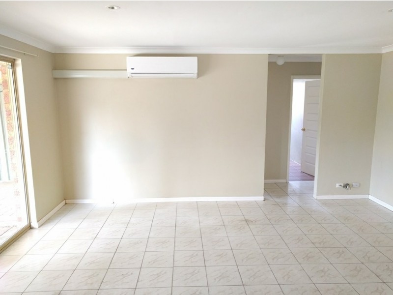 25 Lambourne Retreat, Mirrabooka WA 6061