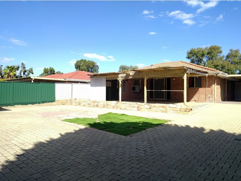 25 Lambourne Retreat, Mirrabooka WA 6061