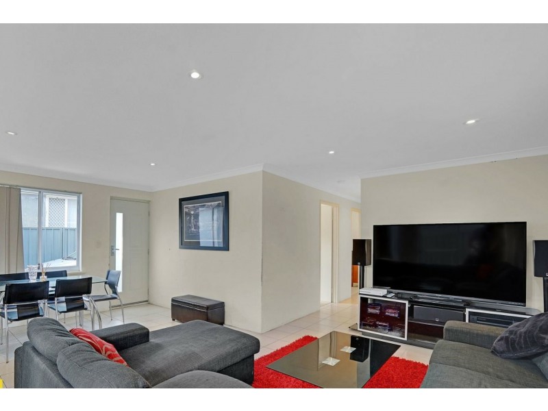 5B Mentone Rd, Balga WA 6061