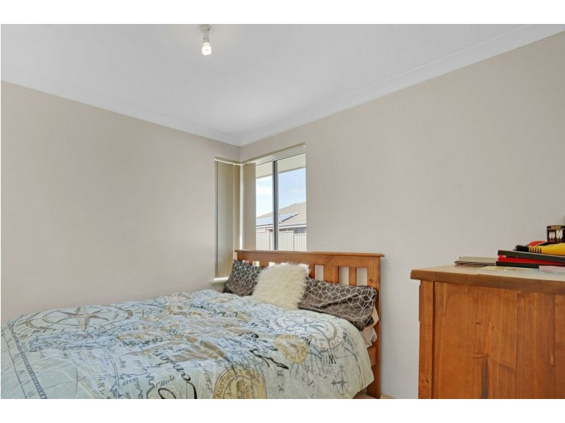 5B Mentone Rd, Balga WA 6061