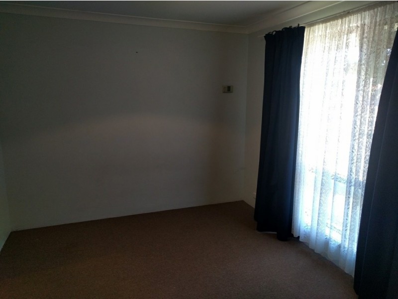 14 Sherwood Place, Alexander Heights WA 6064