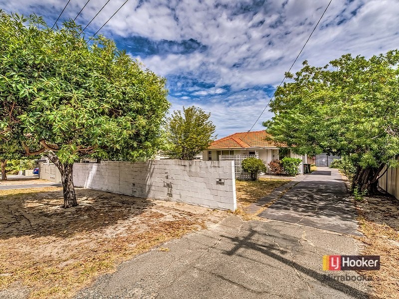 31 Almurta Street, Nollamara WA 6061