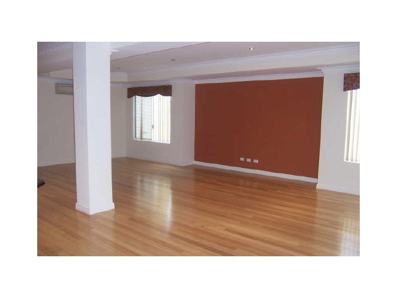 23 Hardcastle Avenue, Landsdale WA 6065