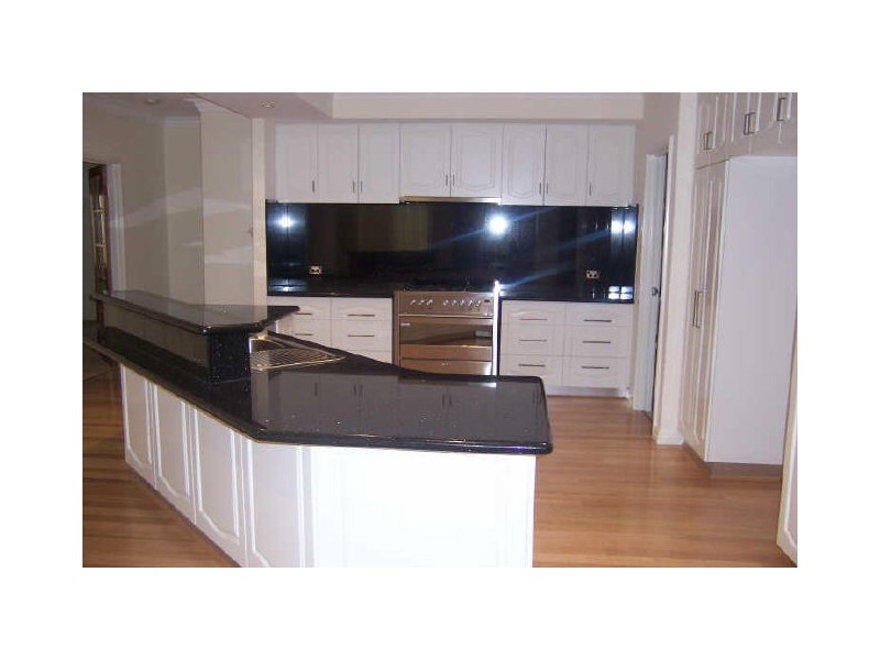 23 Hardcastle Avenue, Landsdale WA 6065