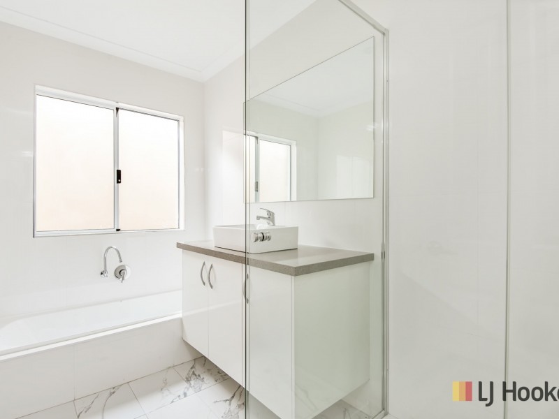 61 A|B|C Girrawheen Ave, Girrawheen WA 6064