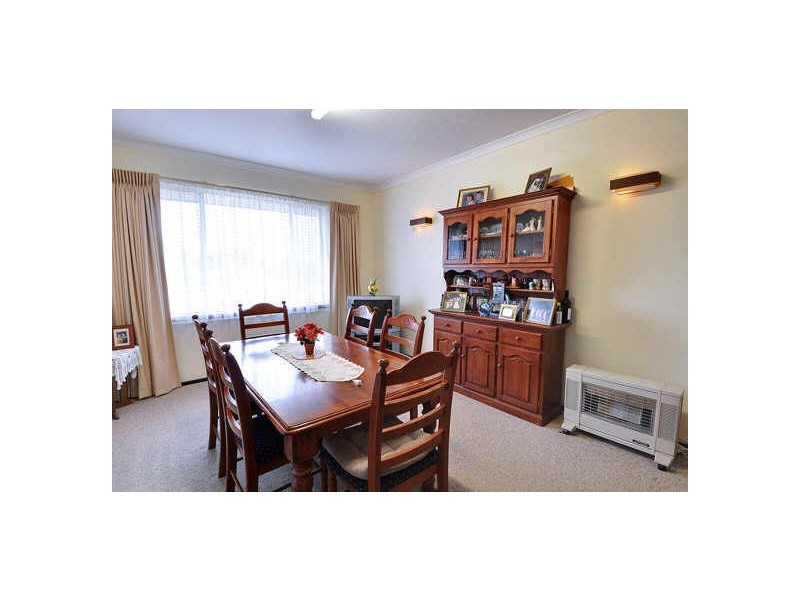 4 Burnett Street, Embleton WA 6062