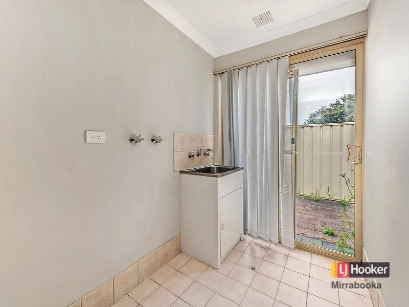 2A Hemsey Street, Balga WA 6061
