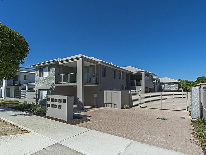 358 Hardey Road, Cloverdale WA 6105