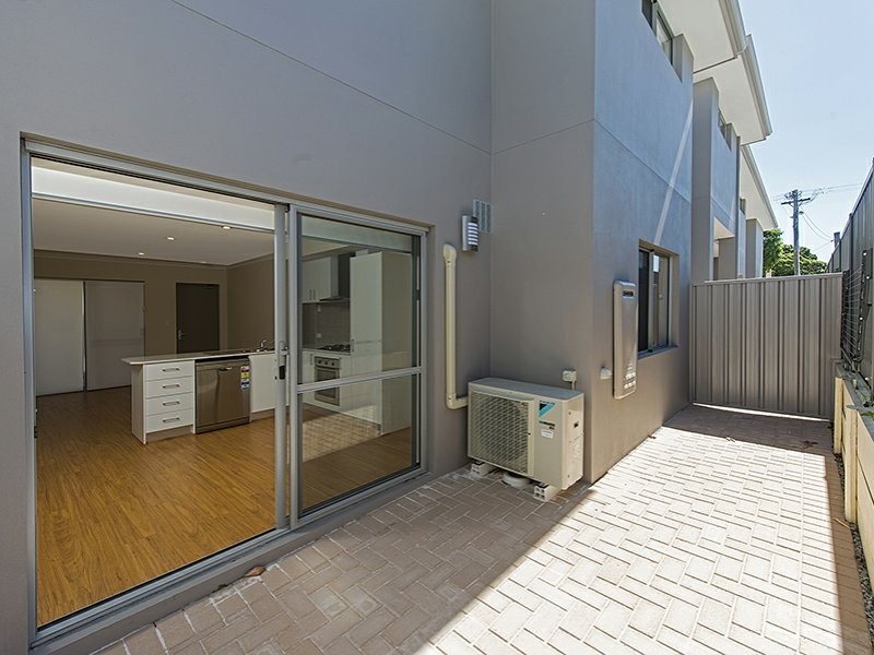 358 Hardey Road, Cloverdale WA 6105