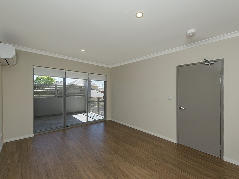 358 Hardey Road, Cloverdale WA 6105