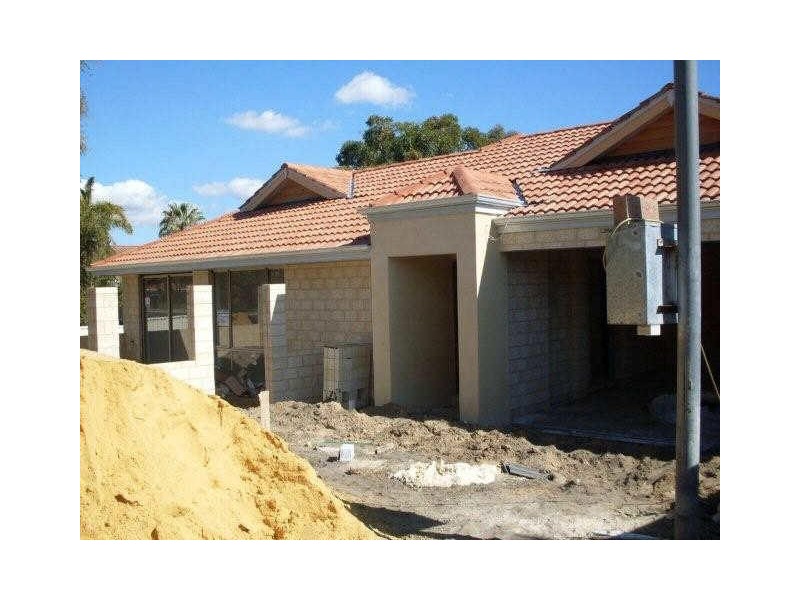 A/41 Redcliffe Avenue, Balga WA 6061