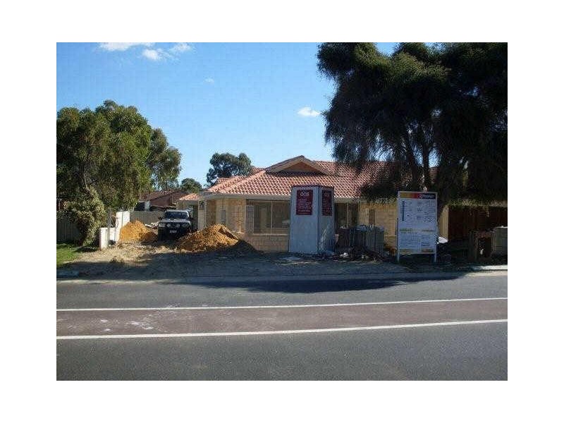 A/41 Redcliffe Avenue, Balga WA 6061