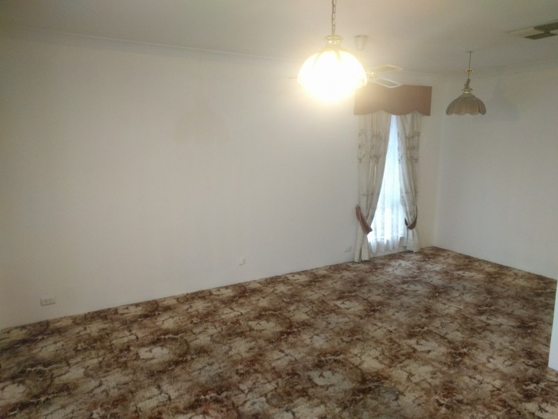 5 Madeira Ave, Beechboro WA 6063