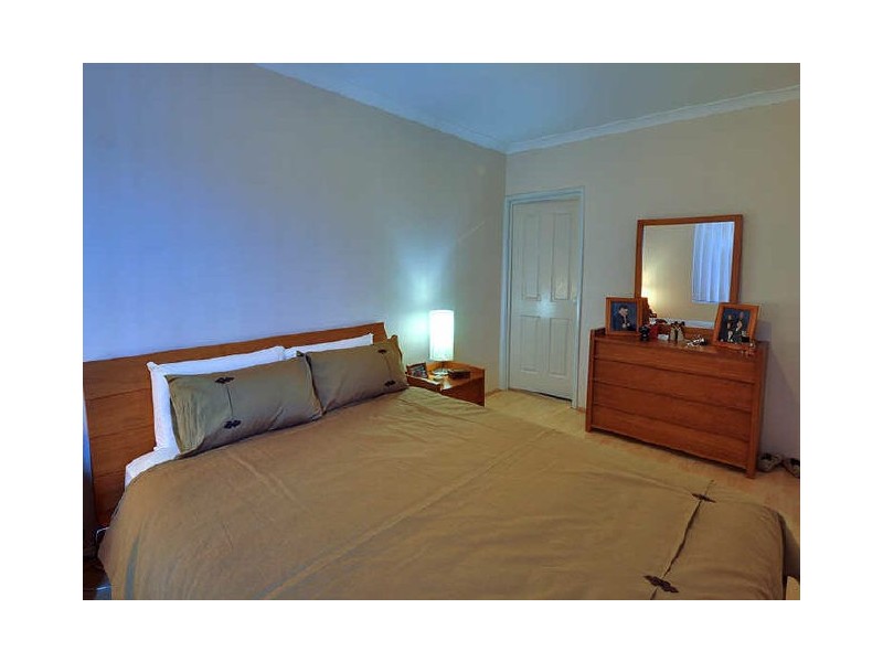 A/25 Stroughton Road, Westminster WA 6061