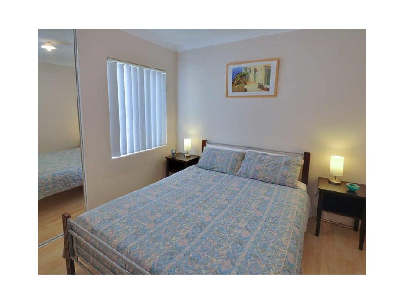 A/25 Stroughton Road, Westminster WA 6061