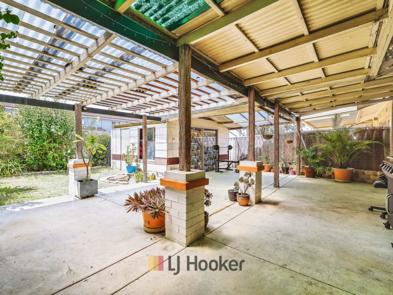 4 Hainsworth Avenue, Girrawheen WA 6064