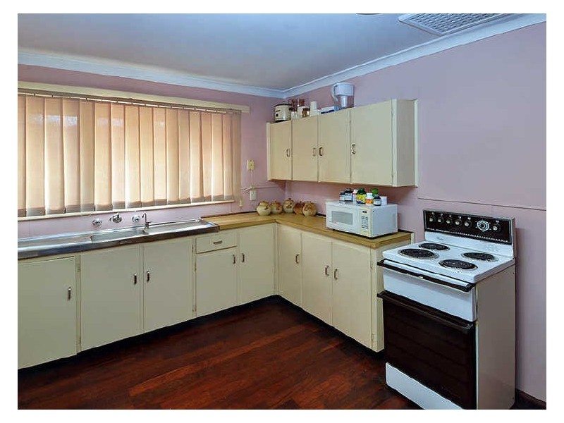 3 Steyning Way, Westminster WA 6061