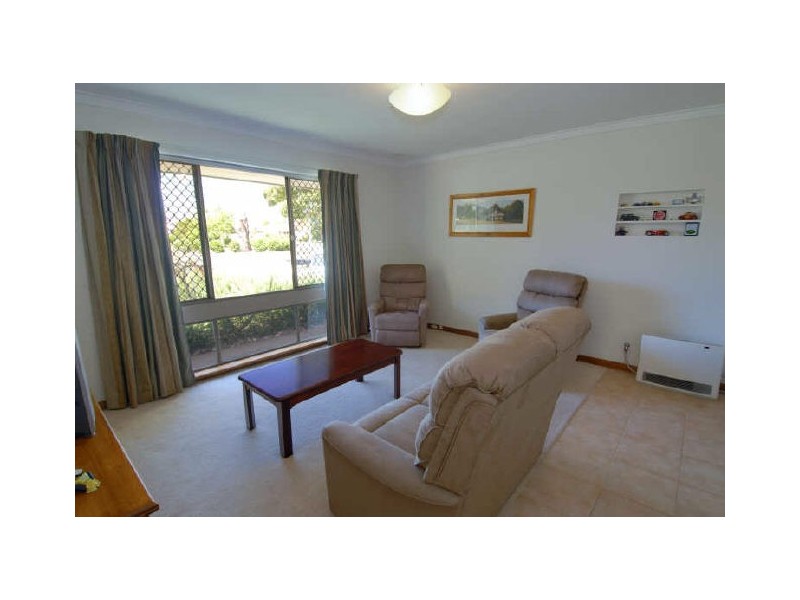 12 Woodall Street, Dianella WA 6059