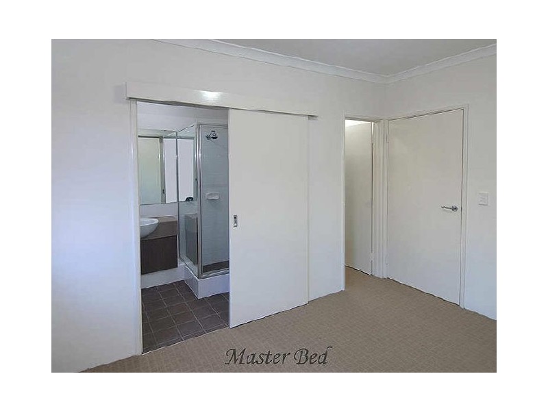 2/17 Loughton Way, Balga WA 6061