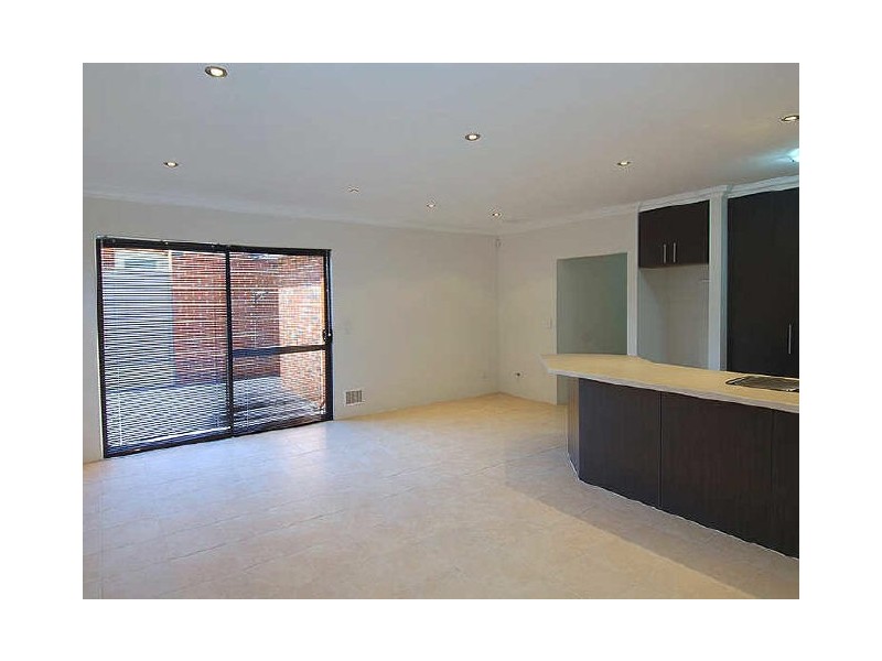 3/17 Loughton Way, Balga WA 6061