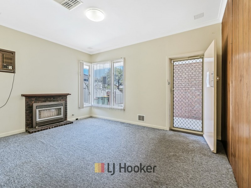 49 Medbury Rd, Westminster WA 6061