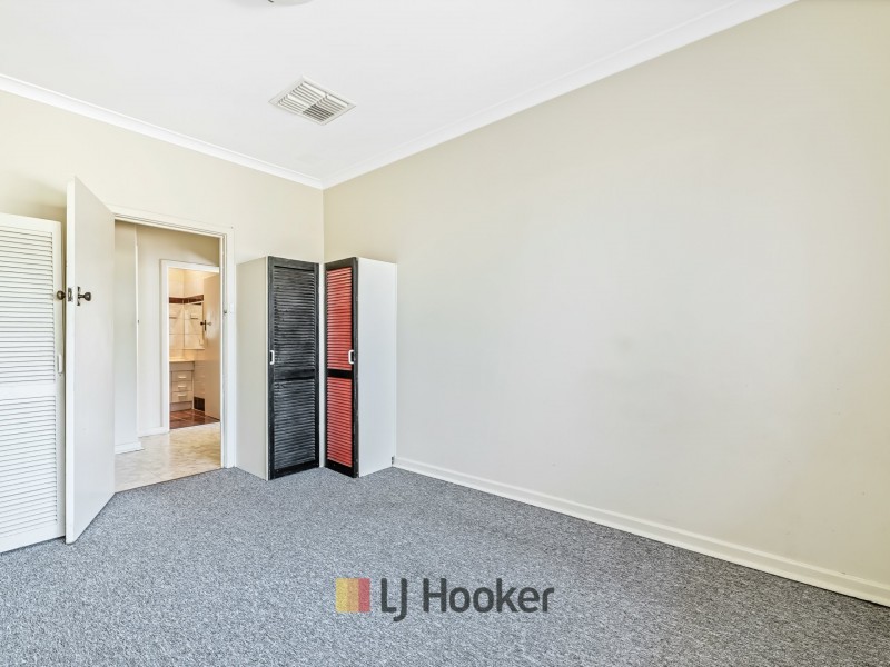 49 Medbury Rd, Westminster WA 6061