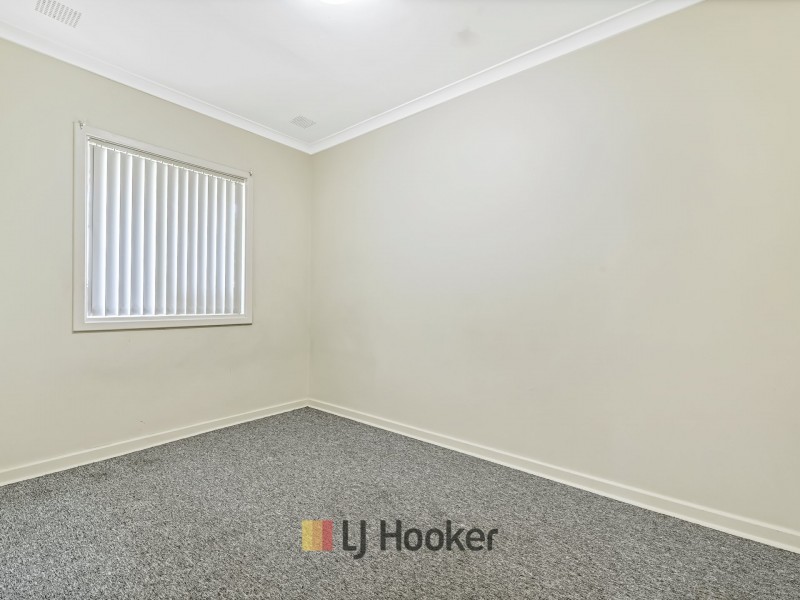 49 Medbury Rd, Westminster WA 6061