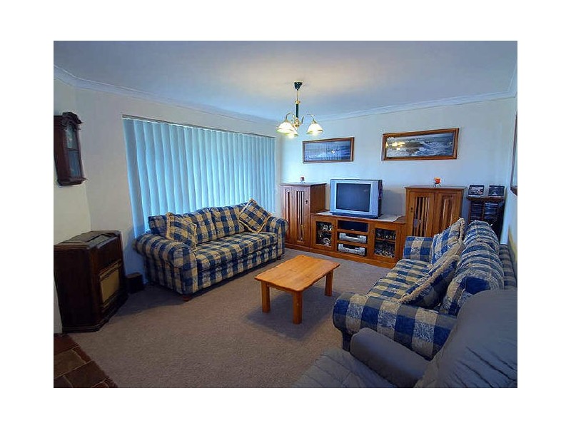 20 Greenwood Retreat, Alexander Heights WA 6064