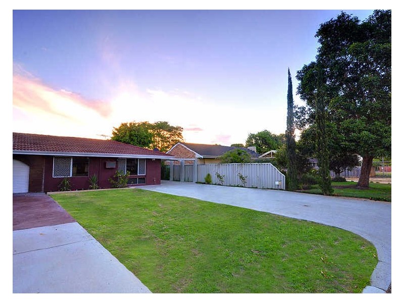 8 Woodall Street, Dianella WA 6059