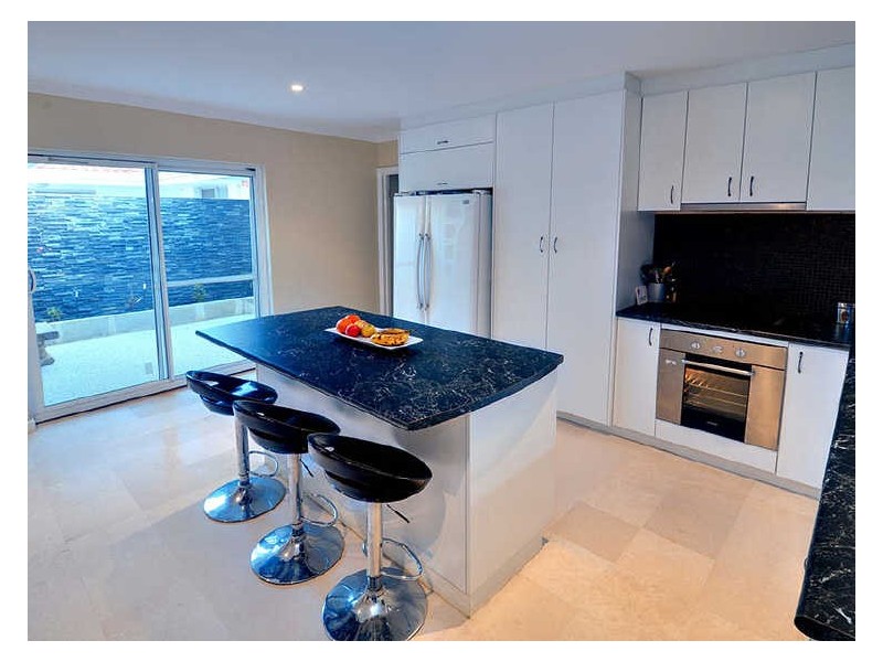 8 Woodall Street, Dianella WA 6059