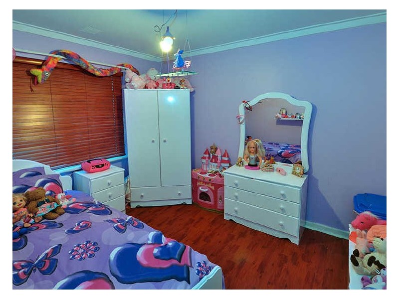 8 Woodall Street, Dianella WA 6059