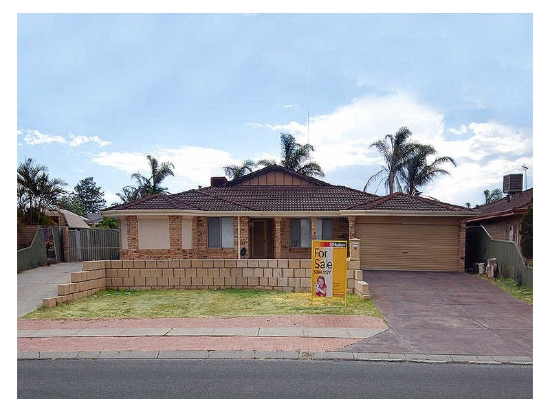 65 The Avenue, Alexander Heights WA 6064