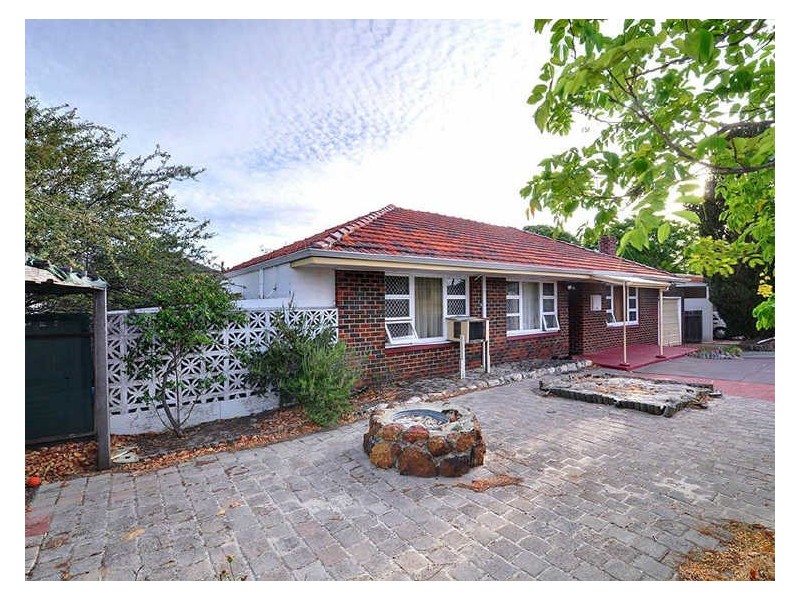 174 Morley Drive, Yokine WA 6060