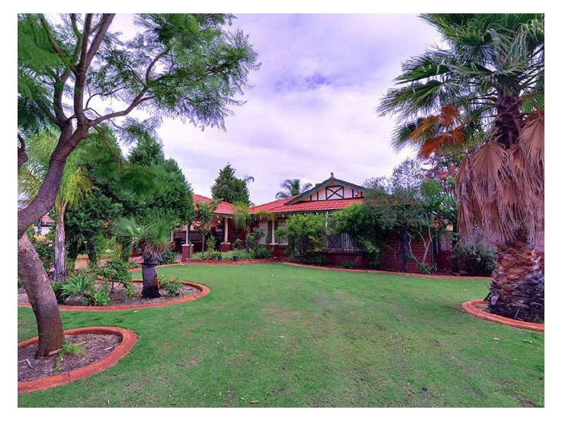 37 Beedelup Close, Ballajura WA 6066