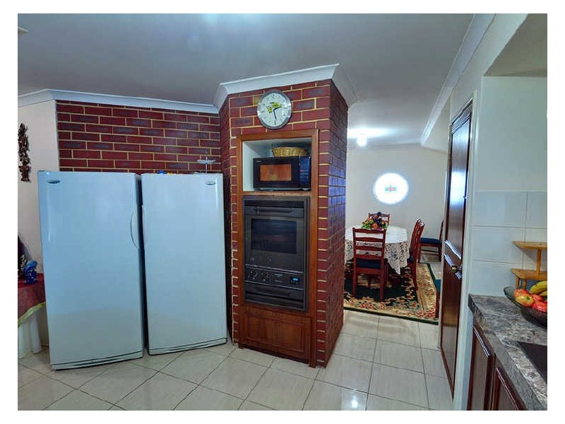 37 Beedelup Close, Ballajura WA 6066