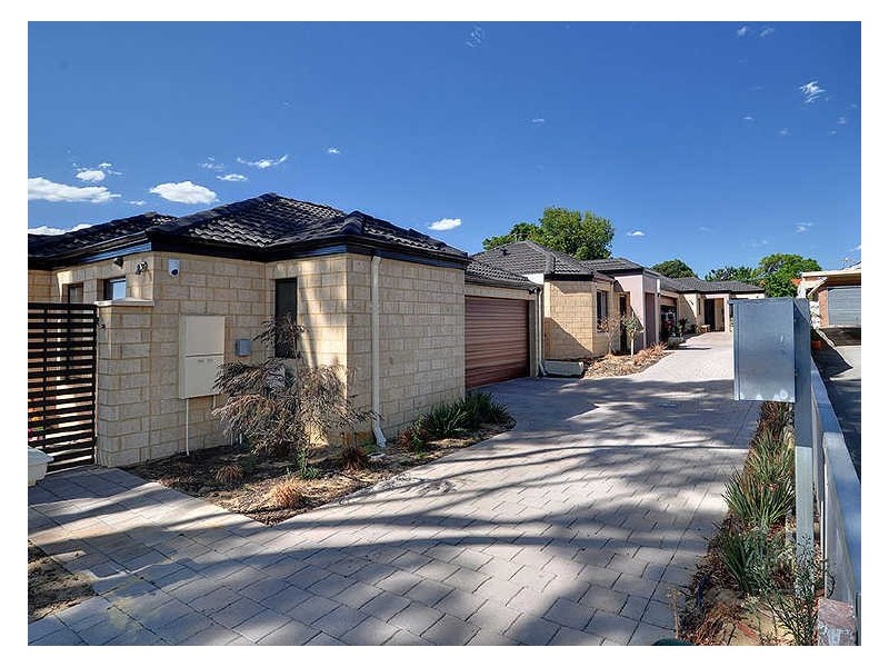 B/18 Rotherfield Road, Westminster WA 6061