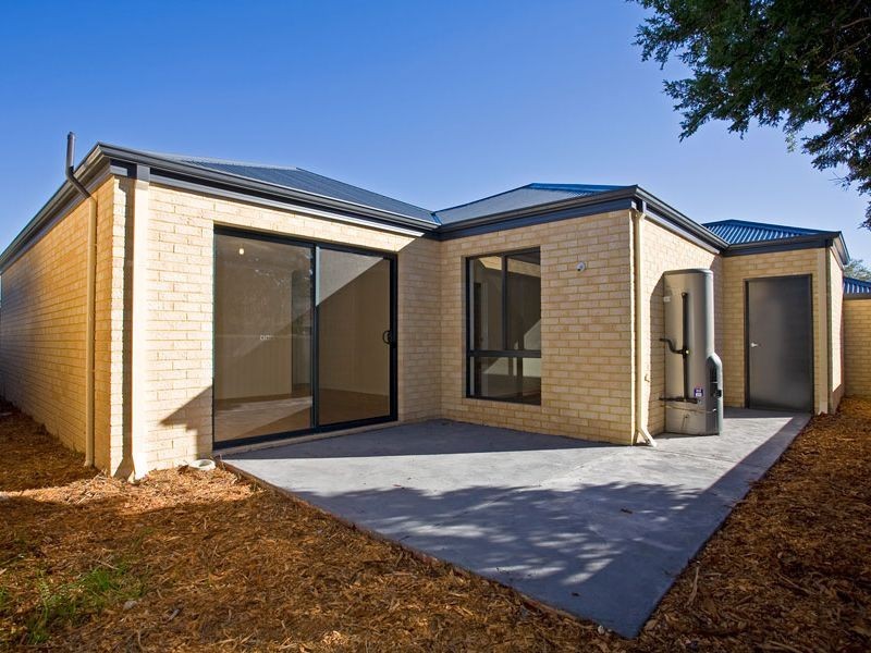B/59 Coniston Way, Balga WA 6061