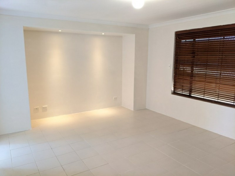 52 Kirkstall Drive, Hocking WA 6065