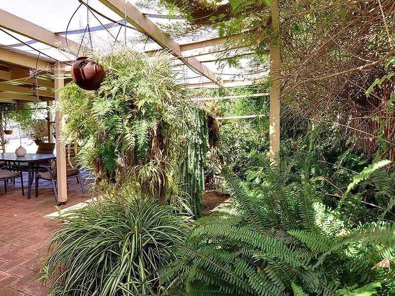 44 Greenfields Circle, Hocking WA 6065