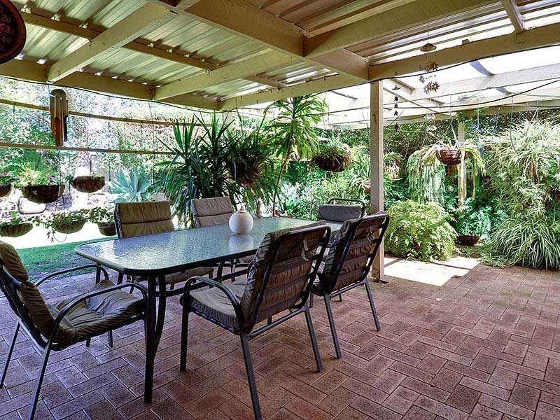 44 Greenfields Circle, Hocking WA 6065