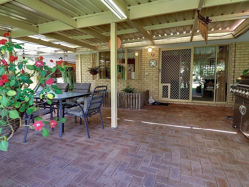 44 Greenfields Circle, Hocking WA 6065