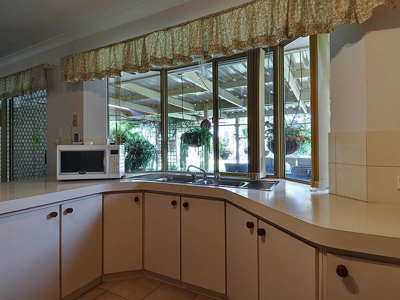 44 Greenfields Circle, Hocking WA 6065