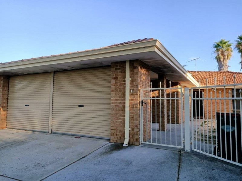 24 Knaphill Heights, Mirrabooka WA 6061