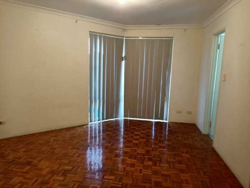 24 Knaphill Heights, Mirrabooka WA 6061